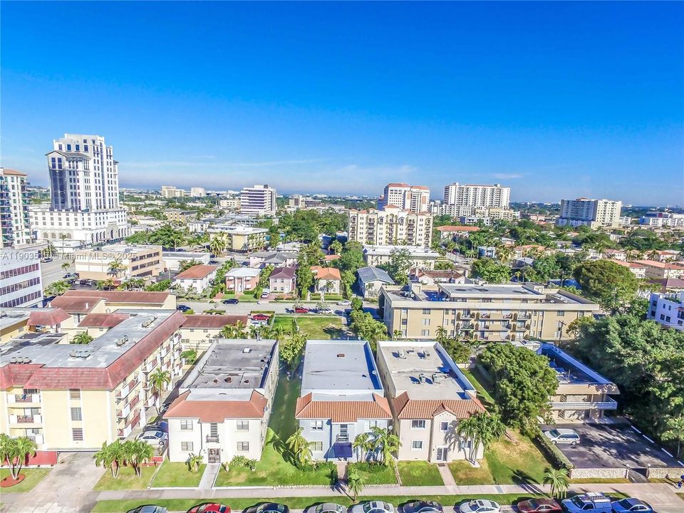 Recently Rented: $1,700 (0 beds, 1 baths, 275 Square Feet)