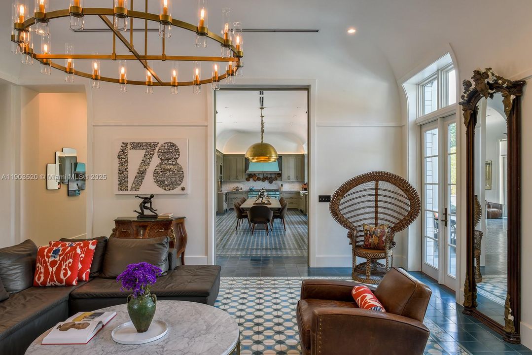 For Sale: $22,500,000 (8 beds, 7 baths, 12023 Square Feet)