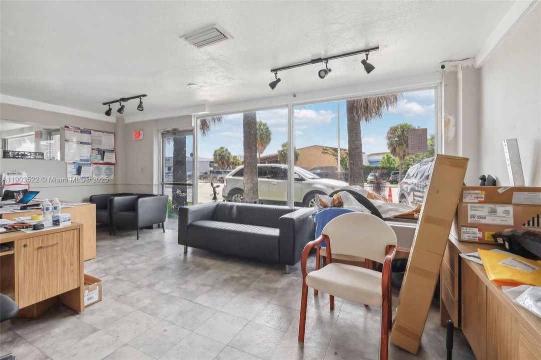 Недавно арендовано: $16,999 (0 спален, 0 ванн, 0 Квадратных фут)