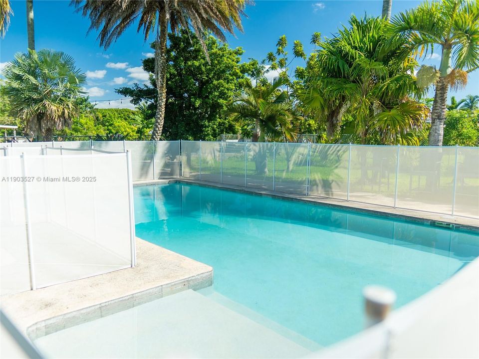 待售: $1,995,000 (5 贝兹, 4 浴室, 3279 平方英尺)