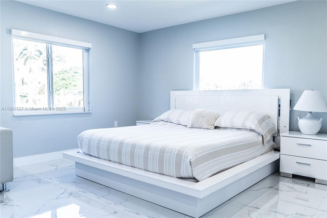 待售: $1,995,000 (5 贝兹, 4 浴室, 3279 平方英尺)