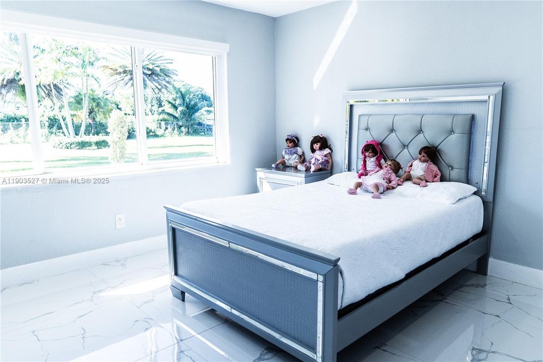 待售: $1,995,000 (5 贝兹, 4 浴室, 3279 平方英尺)