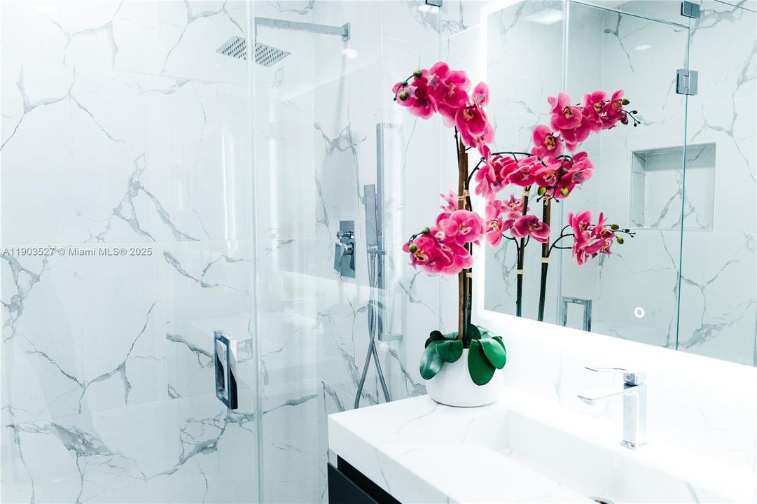 待售: $1,995,000 (5 贝兹, 4 浴室, 3279 平方英尺)