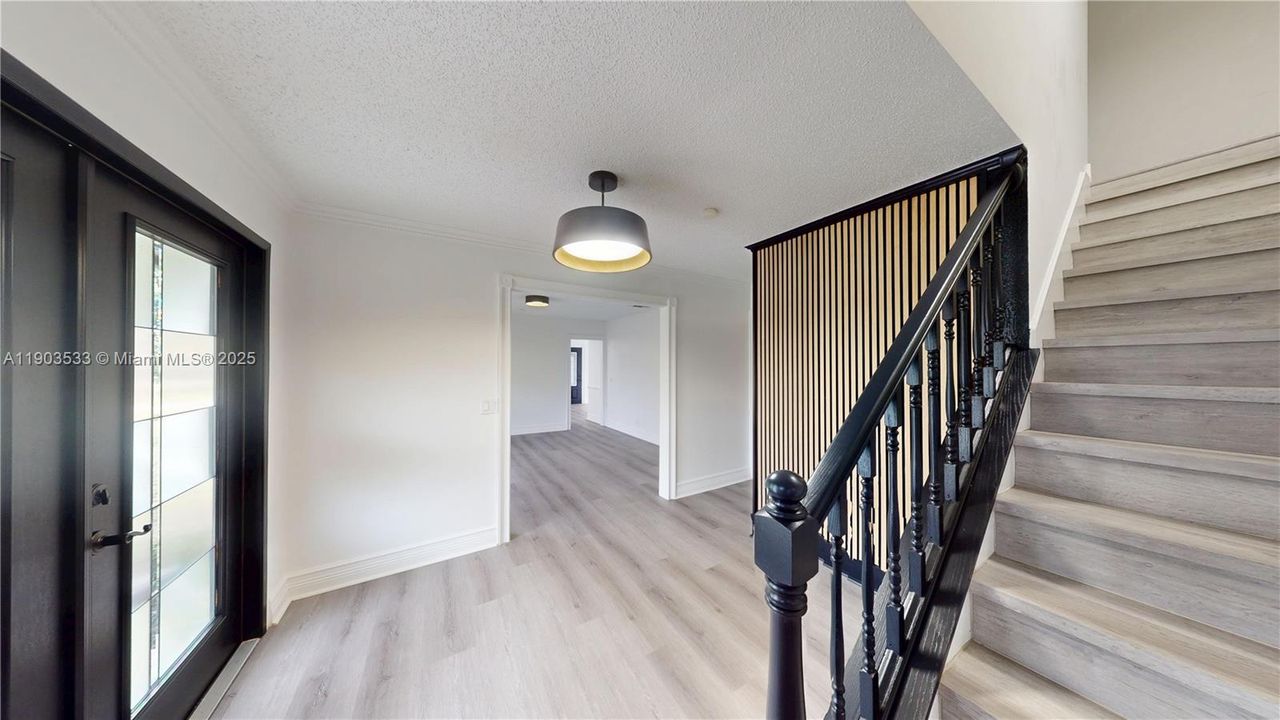 待售: $1,100,000 (5 贝兹, 4 浴室, 3121 平方英尺)