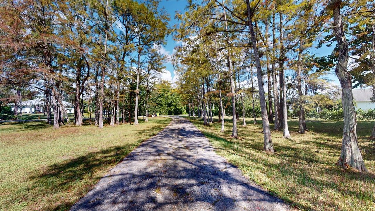 待售: $1,100,000 (5 贝兹, 4 浴室, 3121 平方英尺)