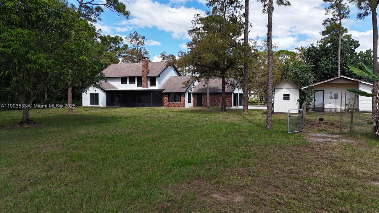 待售: $1,100,000 (5 贝兹, 4 浴室, 3121 平方英尺)