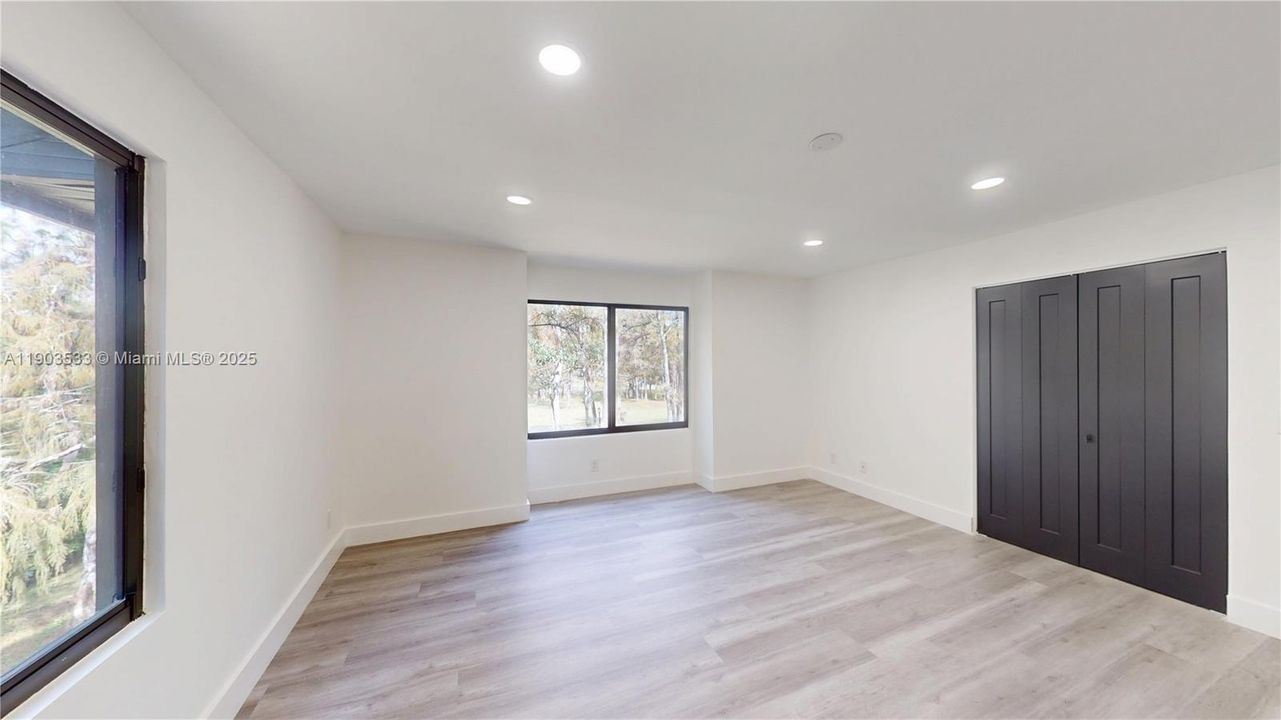 待售: $1,100,000 (5 贝兹, 4 浴室, 3121 平方英尺)