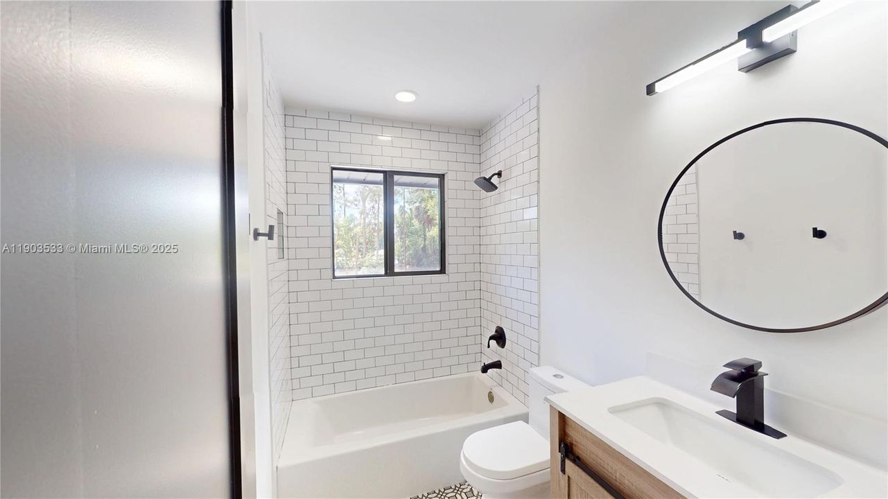 待售: $1,100,000 (5 贝兹, 4 浴室, 3121 平方英尺)