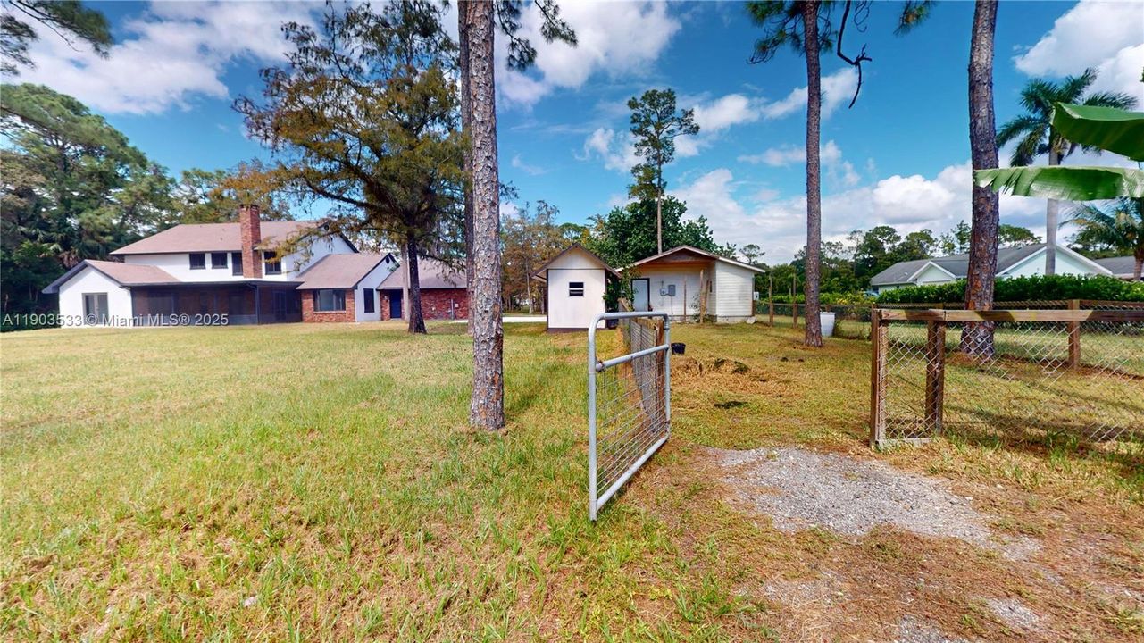 待售: $1,100,000 (5 贝兹, 4 浴室, 3121 平方英尺)