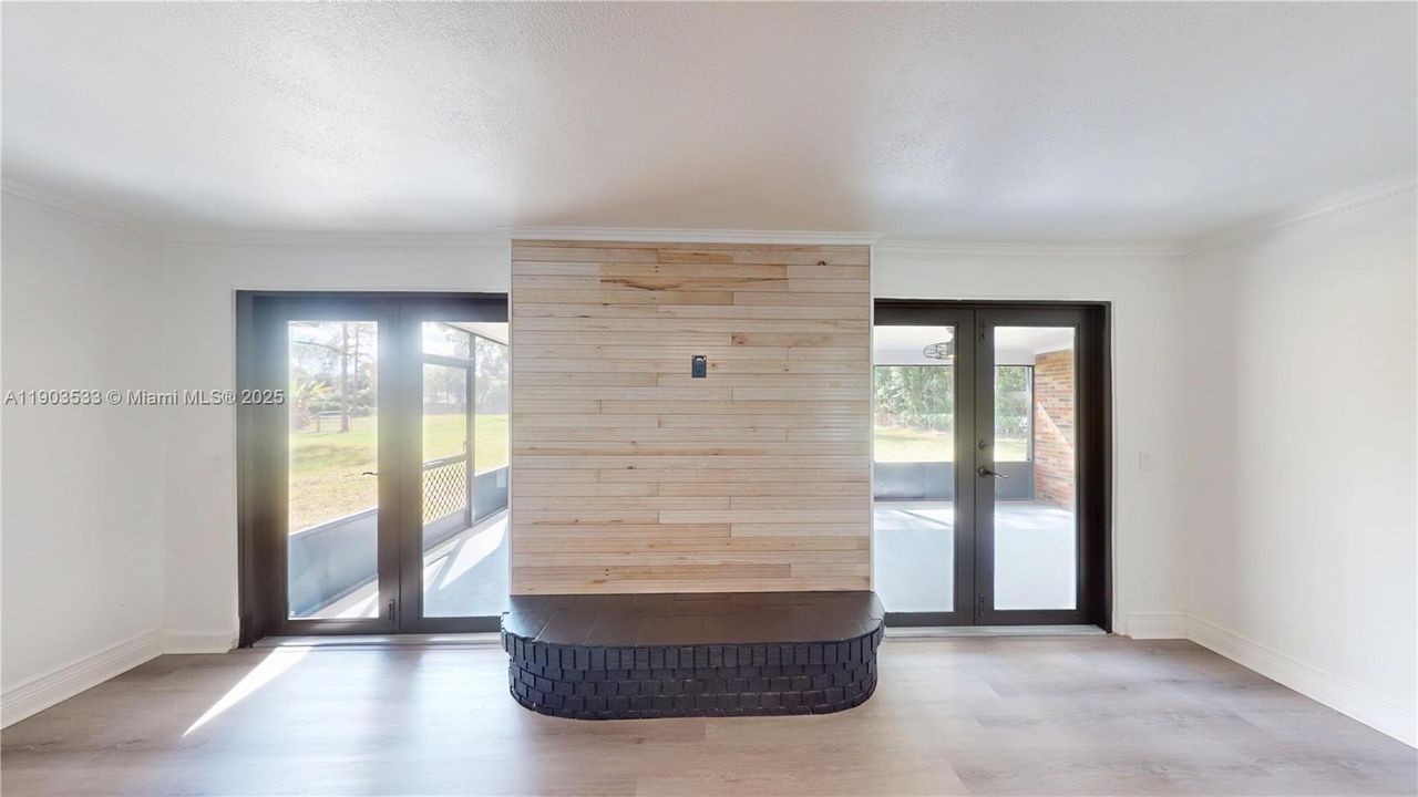 待售: $1,100,000 (5 贝兹, 4 浴室, 3121 平方英尺)