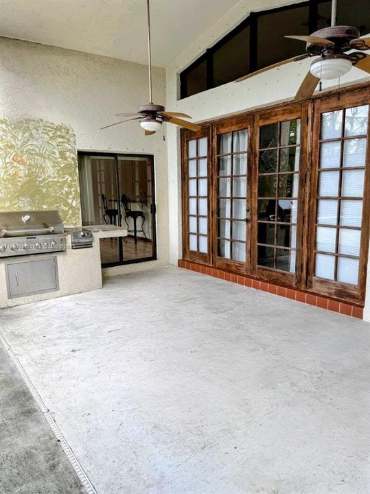 En Renta: $4,900 (4 camas, 2 baños, 2146 Pies cuadrados)