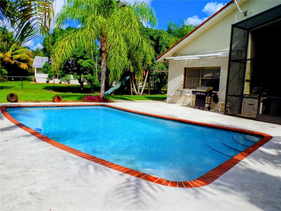 En Renta: $4,900 (4 camas, 2 baños, 2146 Pies cuadrados)