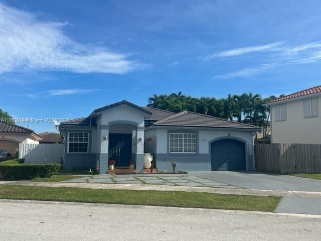 For Rent: $4,300 (4 beds, 2 baths, 2072 Square Feet)