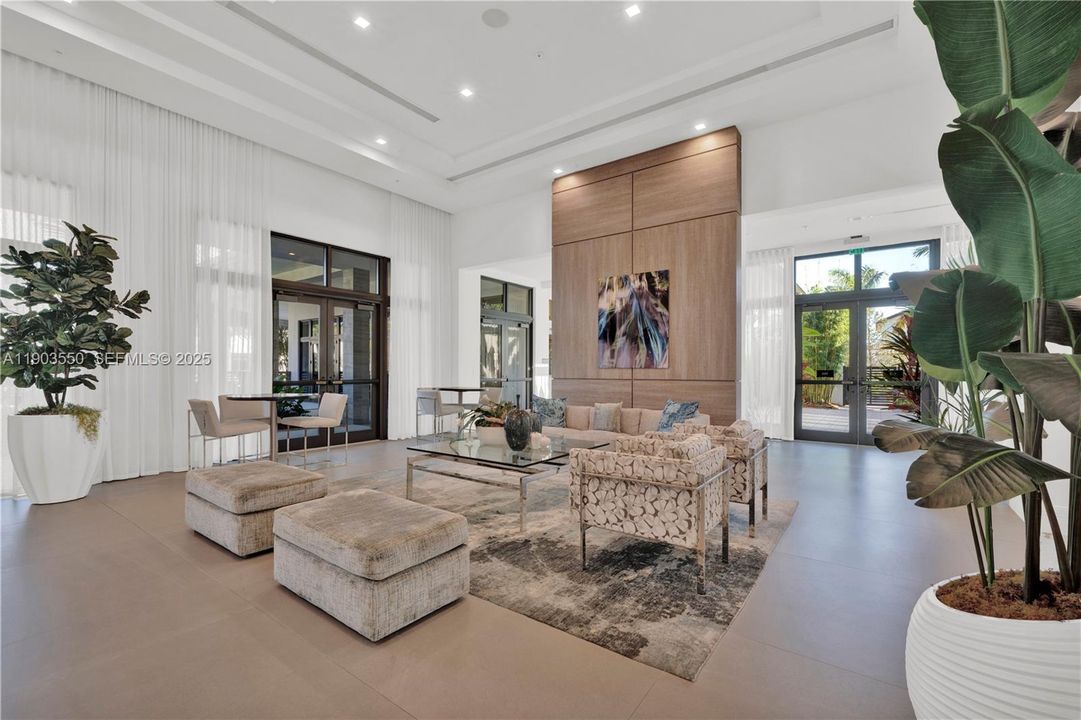 For Sale: $1,139,000 (4 beds, 3 baths, 2890 Square Feet)