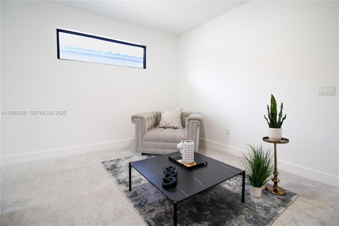 For Sale: $1,139,000 (4 beds, 3 baths, 2890 Square Feet)