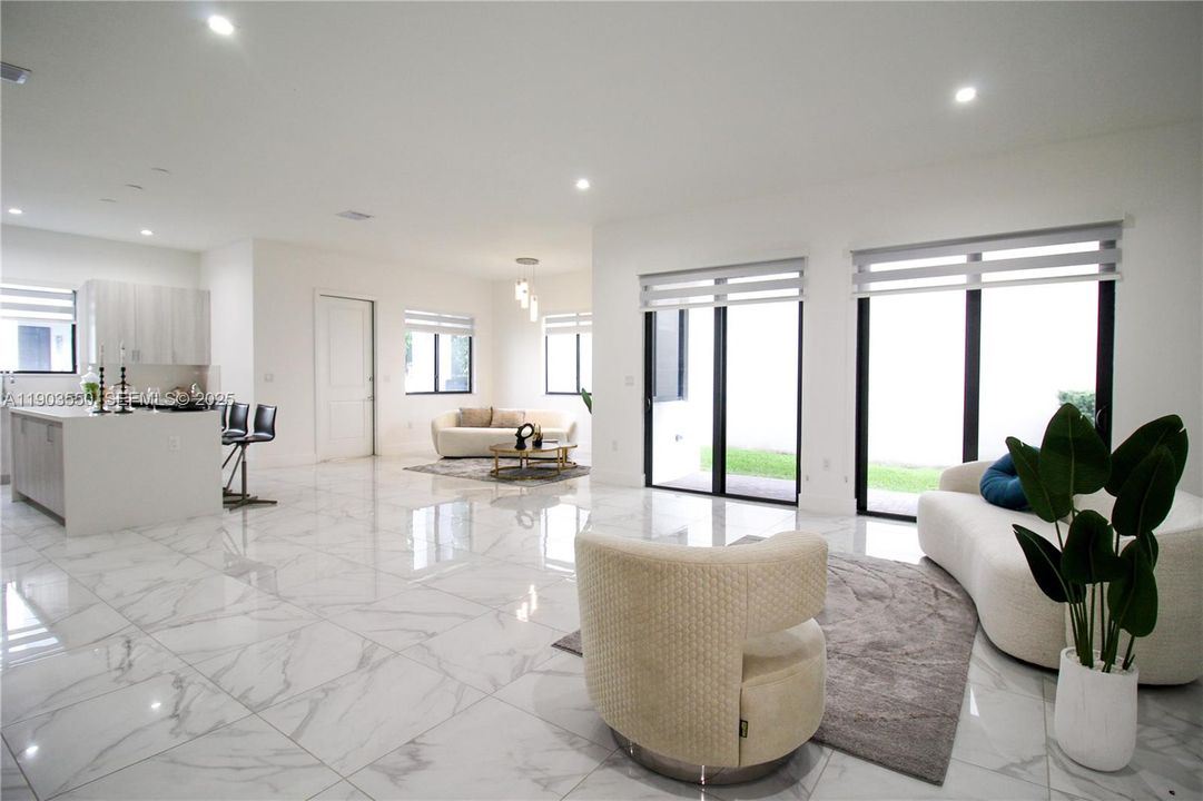 For Sale: $1,139,000 (4 beds, 3 baths, 2890 Square Feet)