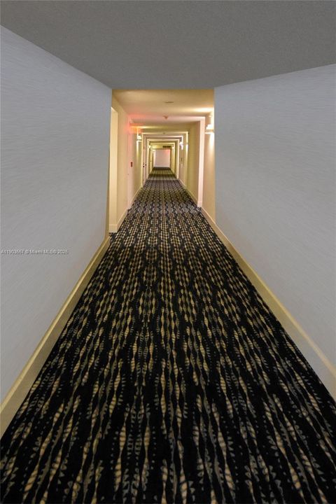 Recently Rented: $5,500 (2 beds, 2 baths, 1200 Square Feet)