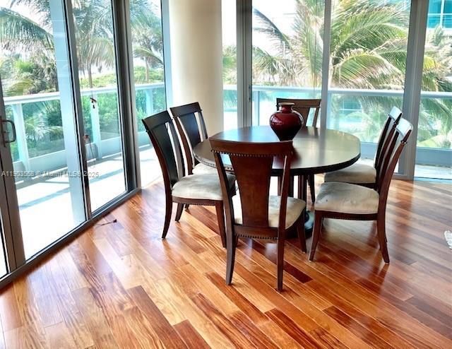 Recently Rented: $12,000 (3 beds, 3 baths, 2480 Square Feet)