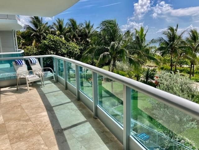 Recently Rented: $12,000 (3 beds, 3 baths, 2480 Square Feet)