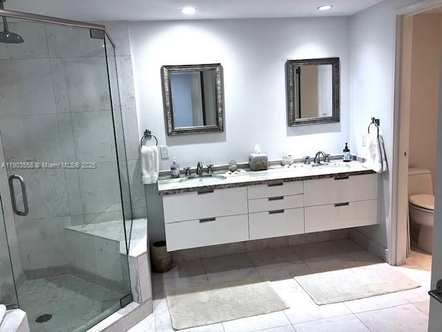 Recently Rented: $12,000 (3 beds, 3 baths, 2480 Square Feet)