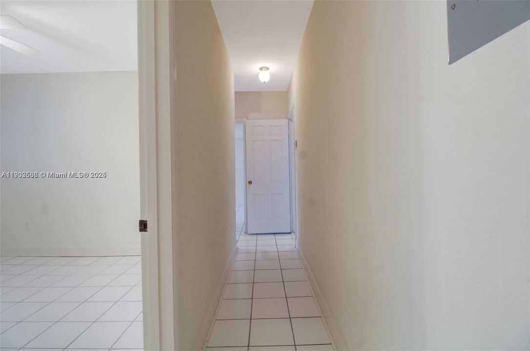 Active With Contract: $845,000 (3 beds, 2 baths, 1470 Square Feet)