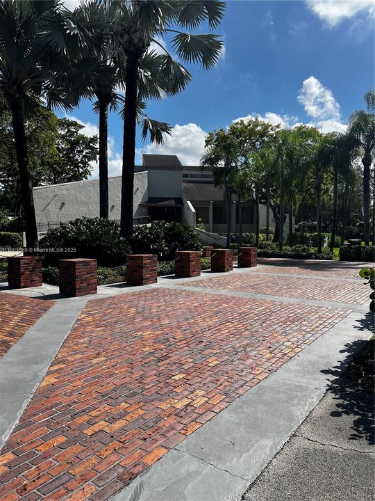 Recently Sold: $469,900 (3 beds, 2 baths, 1480 Square Feet)