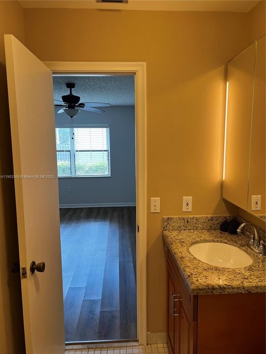 Recently Sold: $469,900 (3 beds, 2 baths, 1480 Square Feet)