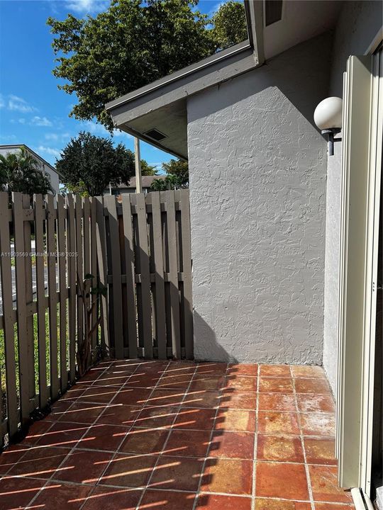 Recently Sold: $469,900 (3 beds, 2 baths, 1480 Square Feet)