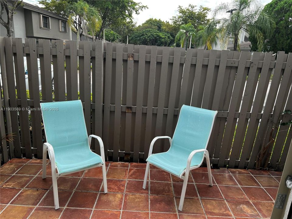 Recently Sold: $469,900 (3 beds, 2 baths, 1480 Square Feet)