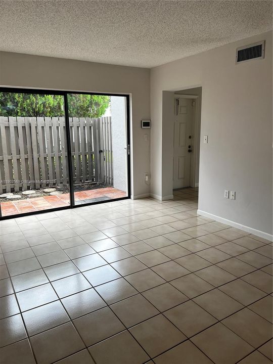 Recently Sold: $469,900 (3 beds, 2 baths, 1480 Square Feet)