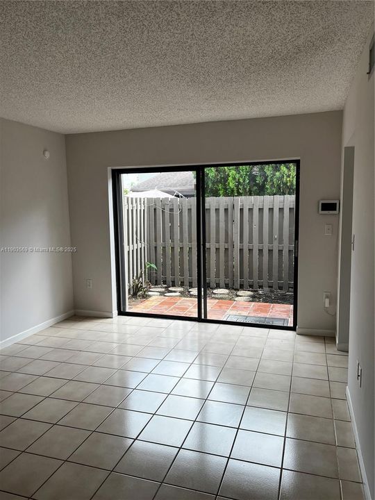 Recently Sold: $469,900 (3 beds, 2 baths, 1480 Square Feet)