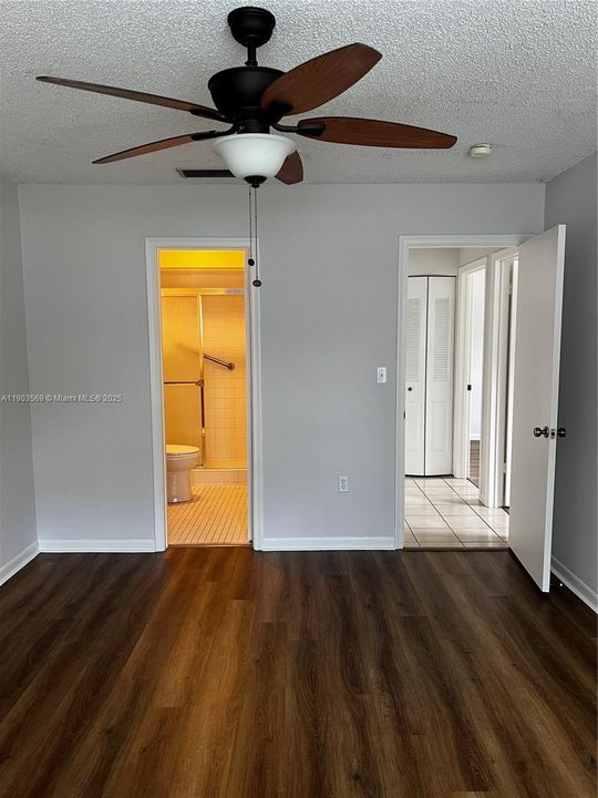 Recently Sold: $469,900 (3 beds, 2 baths, 1480 Square Feet)