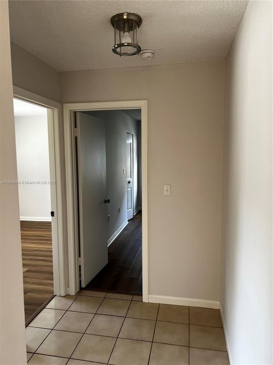 Recently Sold: $469,900 (3 beds, 2 baths, 1480 Square Feet)