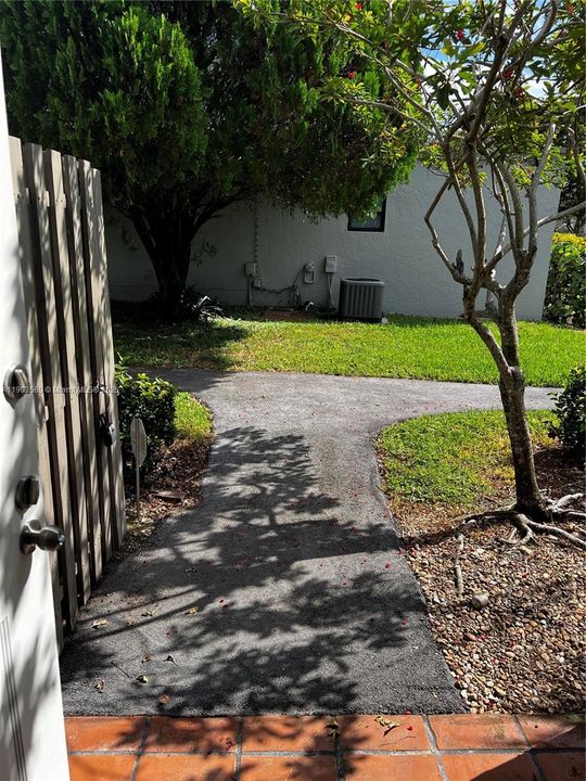 Recently Sold: $469,900 (3 beds, 2 baths, 1480 Square Feet)