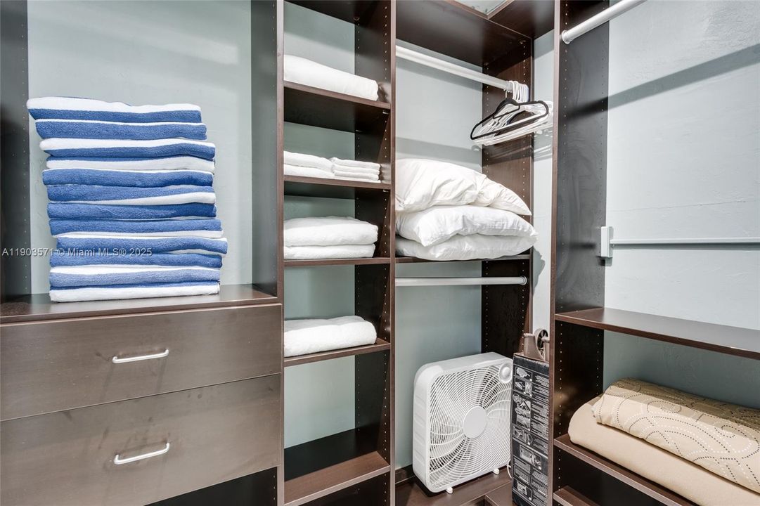 For Rent: $5,000 (4 beds, 3 baths, 1573 Square Feet)