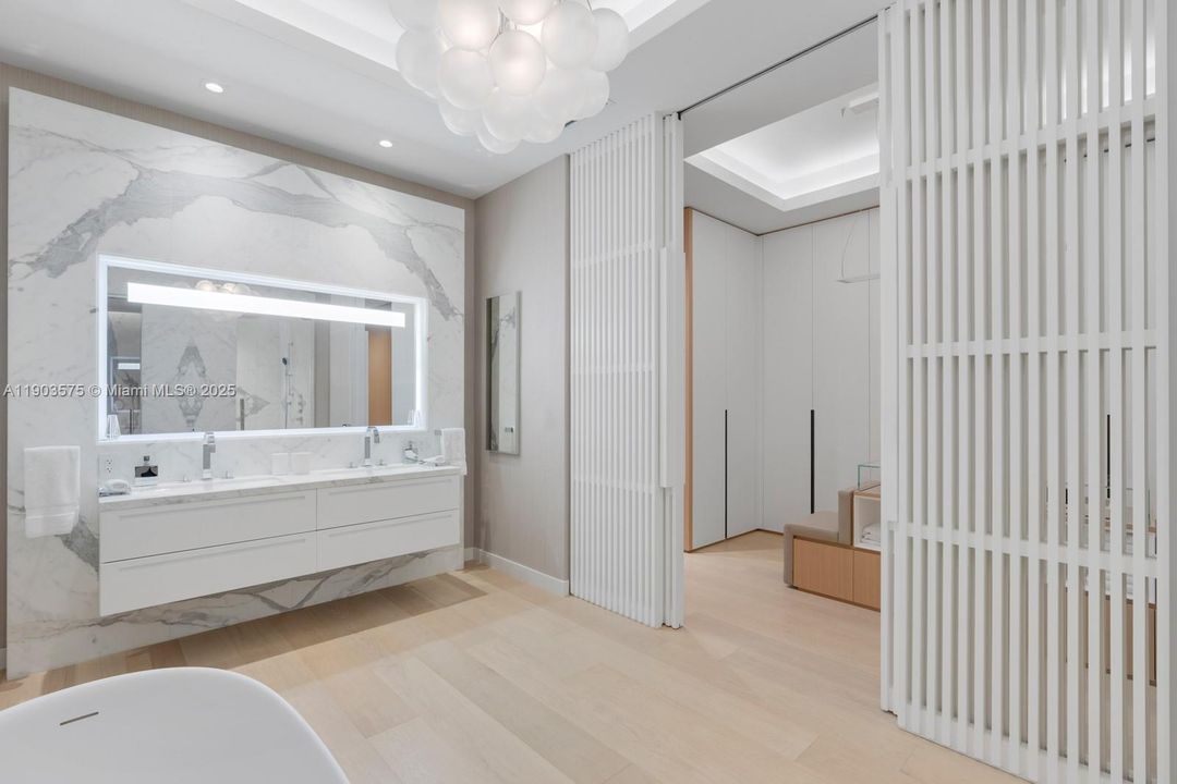 For Sale: $24,500,000 (5 beds, 5 baths, 4589 Square Feet)