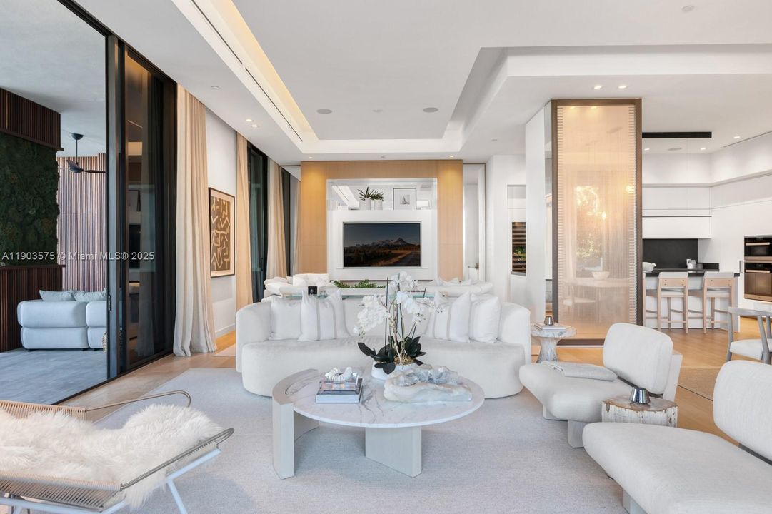 For Sale: $24,500,000 (5 beds, 5 baths, 4589 Square Feet)