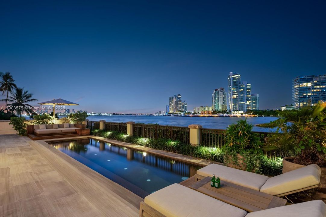 For Sale: $24,500,000 (5 beds, 5 baths, 4589 Square Feet)