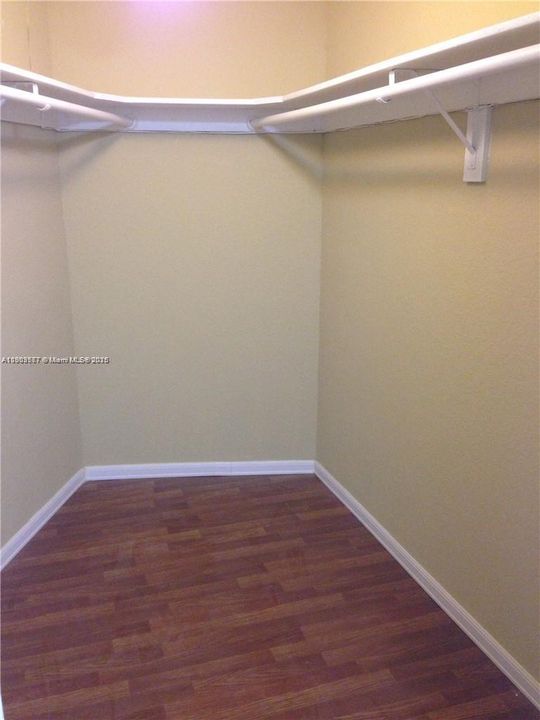 For Rent: $1,850 (2 beds, 2 baths, 1252 Square Feet)