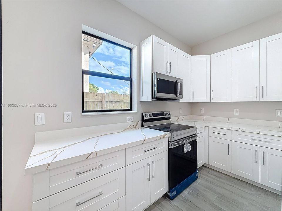 For Rent: $3,150 (3 beds, 2 baths, 0 Square Feet)