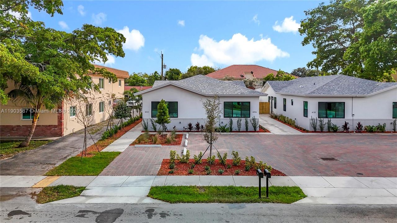 For Rent: $3,150 (3 beds, 2 baths, 0 Square Feet)