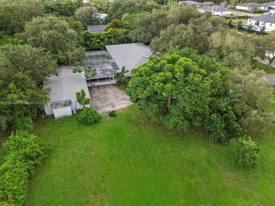 For Sale: $1,150,000 (4 beds, 4 baths, 4230 Square Feet)