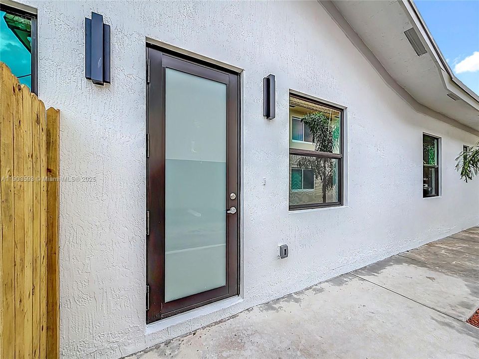 For Rent: $3,150 (3 beds, 2 baths, 0 Square Feet)