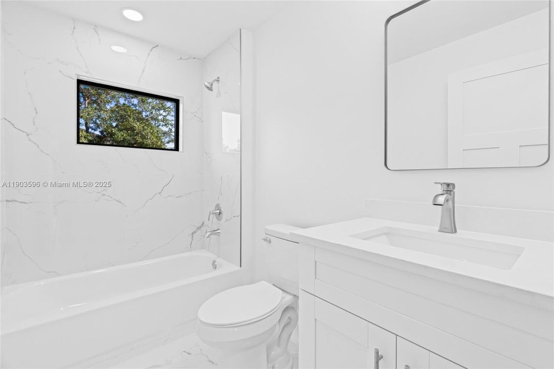 Active With Contract: $329,000 (3 beds, 2 baths, 1562 Square Feet)