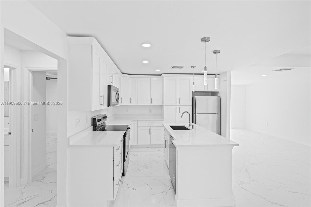 Active With Contract: $329,000 (3 beds, 2 baths, 1562 Square Feet)