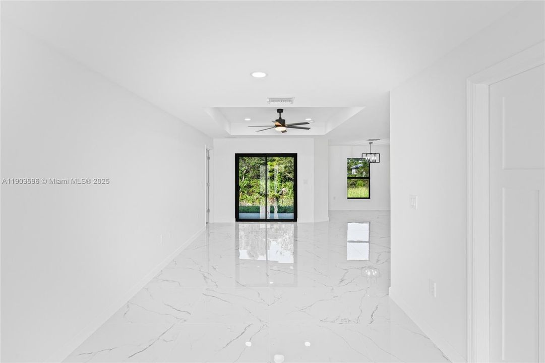 Active With Contract: $329,000 (3 beds, 2 baths, 1562 Square Feet)