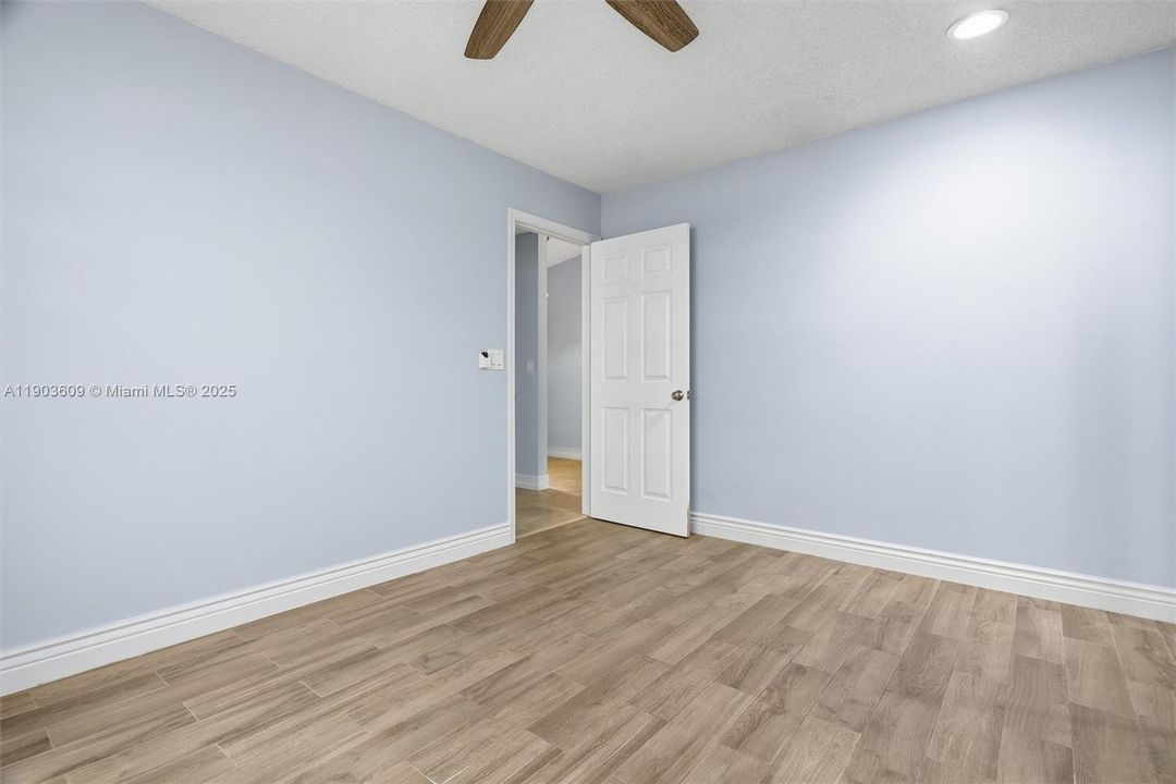 Active With Contract: $520,000 (3 beds, 2 baths, 1660 Square Feet)