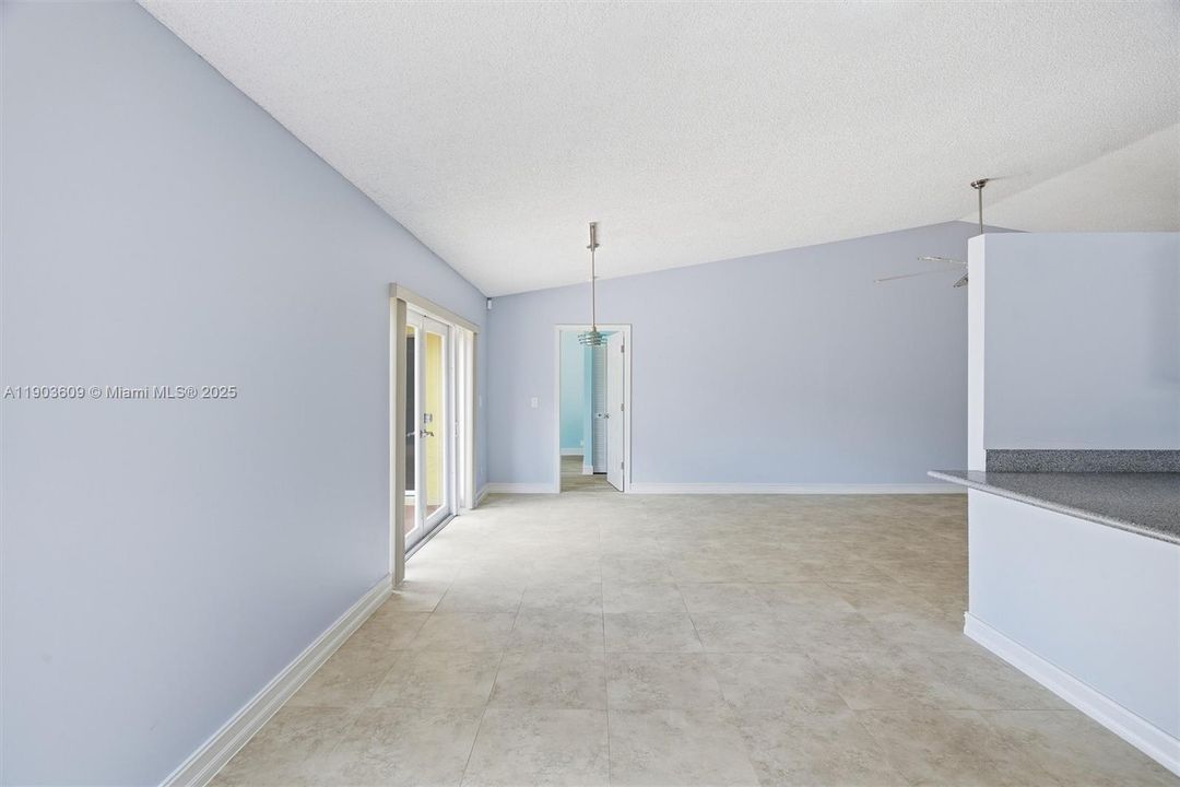 Active With Contract: $520,000 (3 beds, 2 baths, 1660 Square Feet)