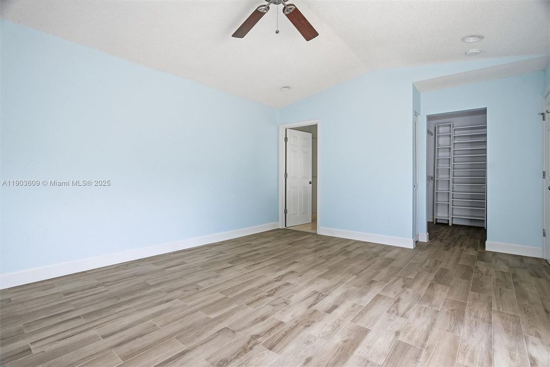 Active With Contract: $520,000 (3 beds, 2 baths, 1660 Square Feet)