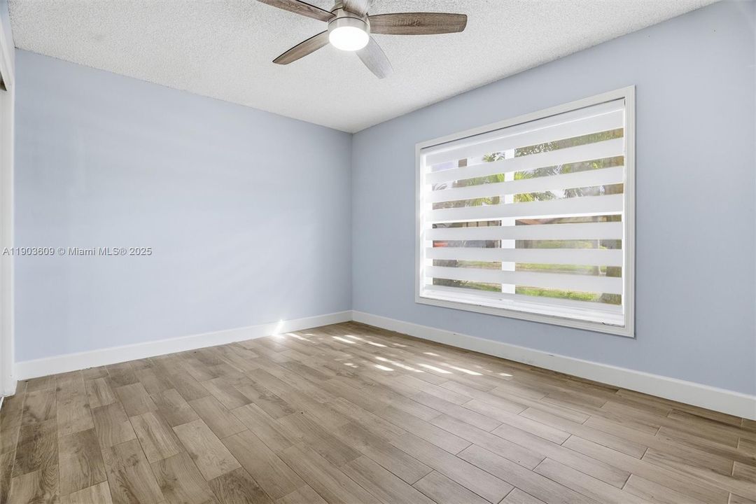 Active With Contract: $520,000 (3 beds, 2 baths, 1660 Square Feet)